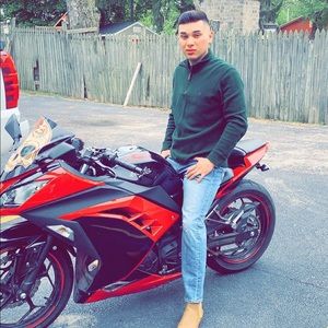 Meet your Posher, Jose